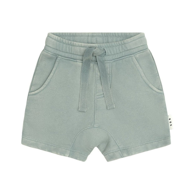 Slouch Short